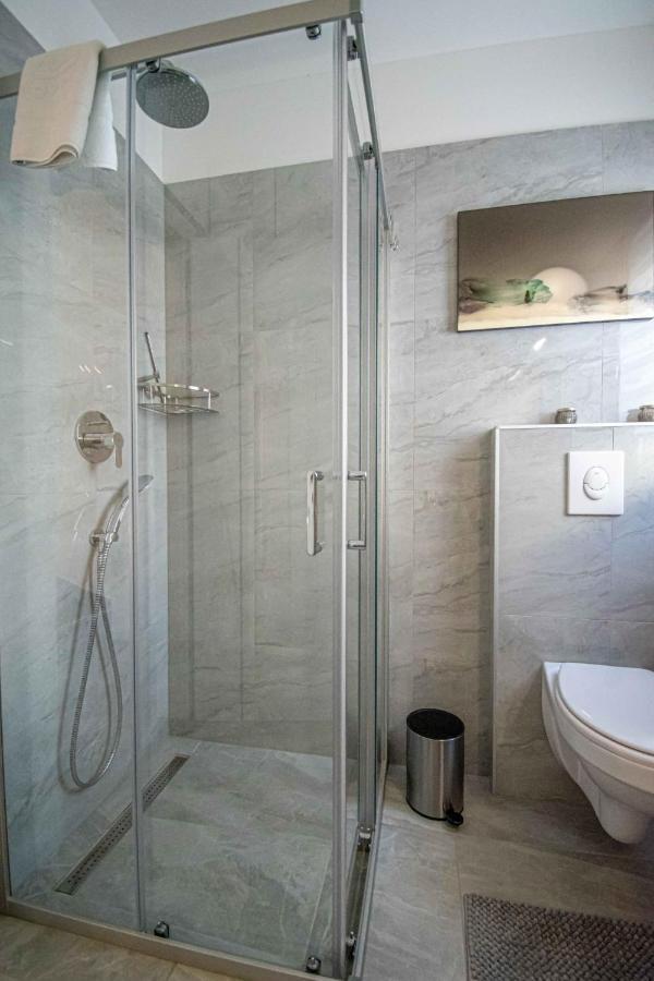 Luxury Apartment With Swimming Pool Ana 特罗吉尔 外观 照片